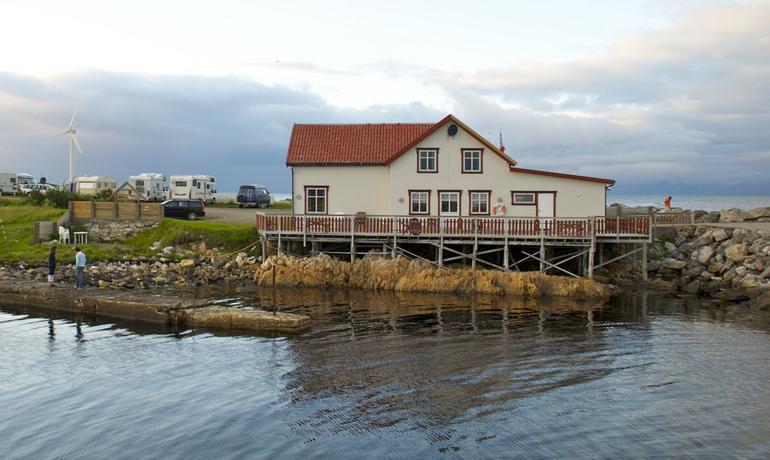 Kvalnesbrygga Hotel Kvalnes  Екстериор снимка